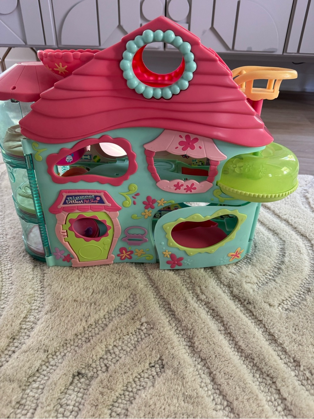 Littlest Pet Shop Pink and Mint Playhouse with Lime Accent